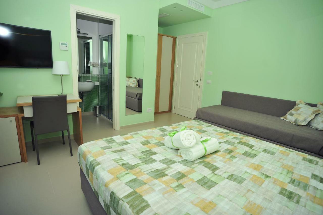 Bed & Breakfast Paradise
