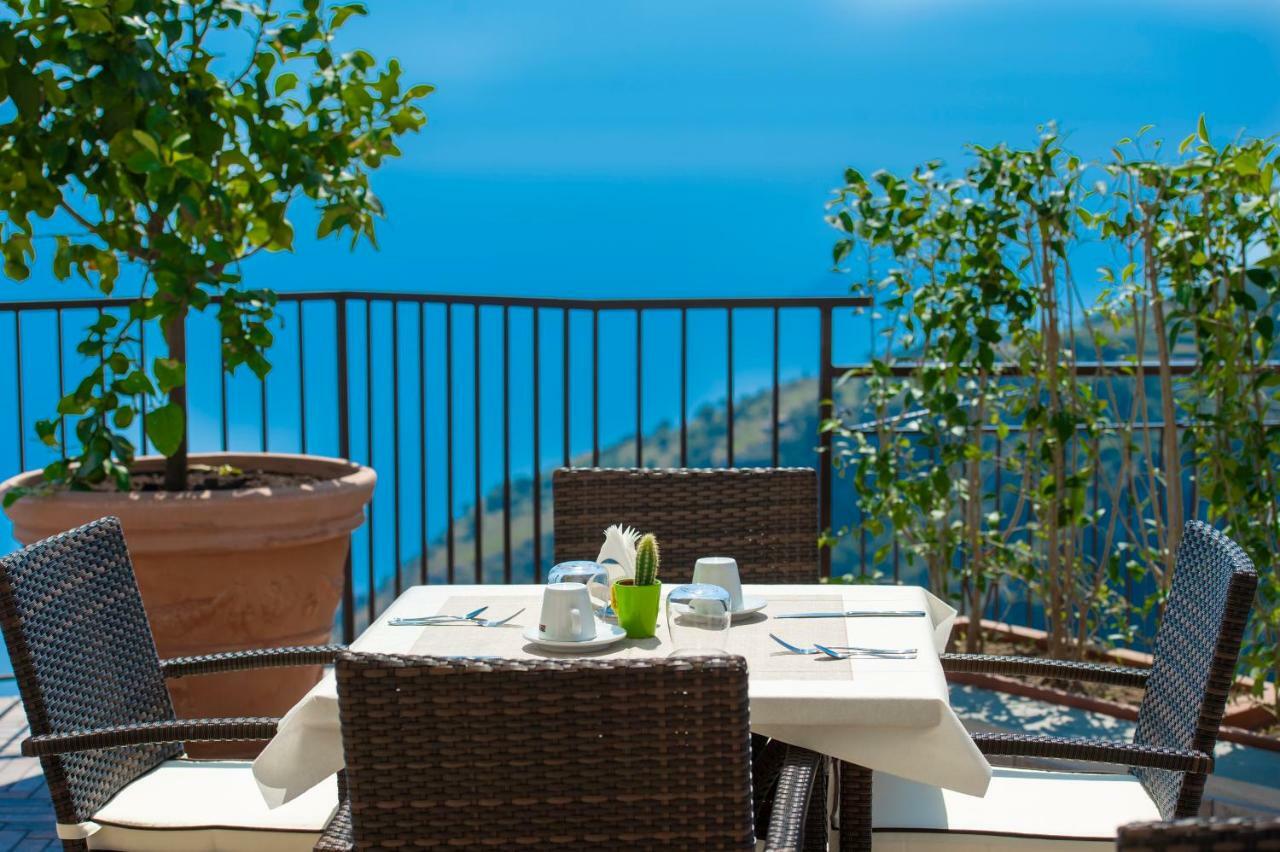 Bed & Breakfast Paradise Agerola